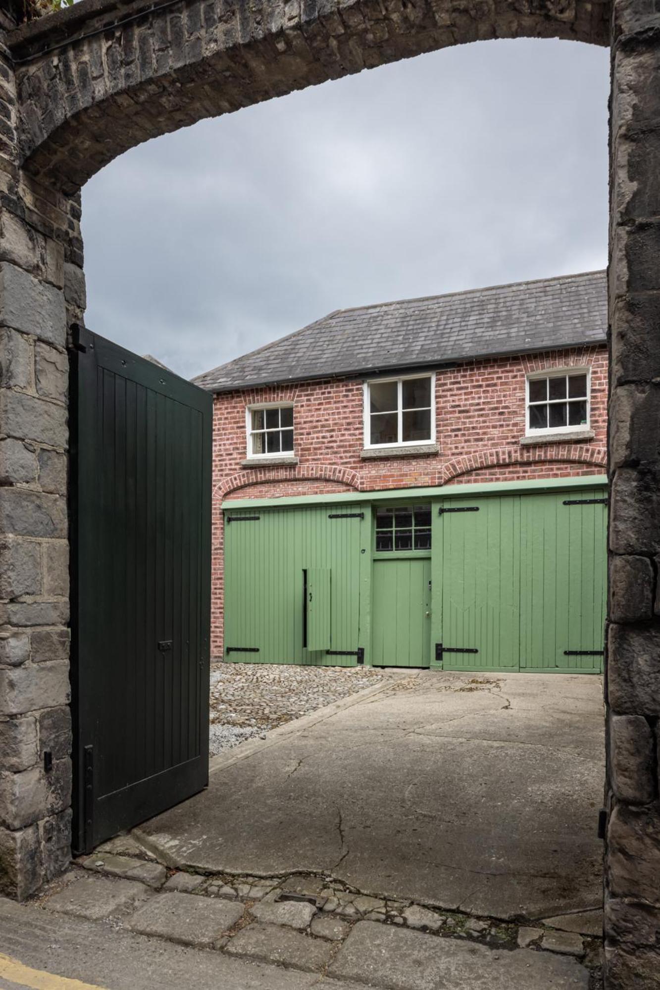 Merrion Mews Дублин Экстерьер фото