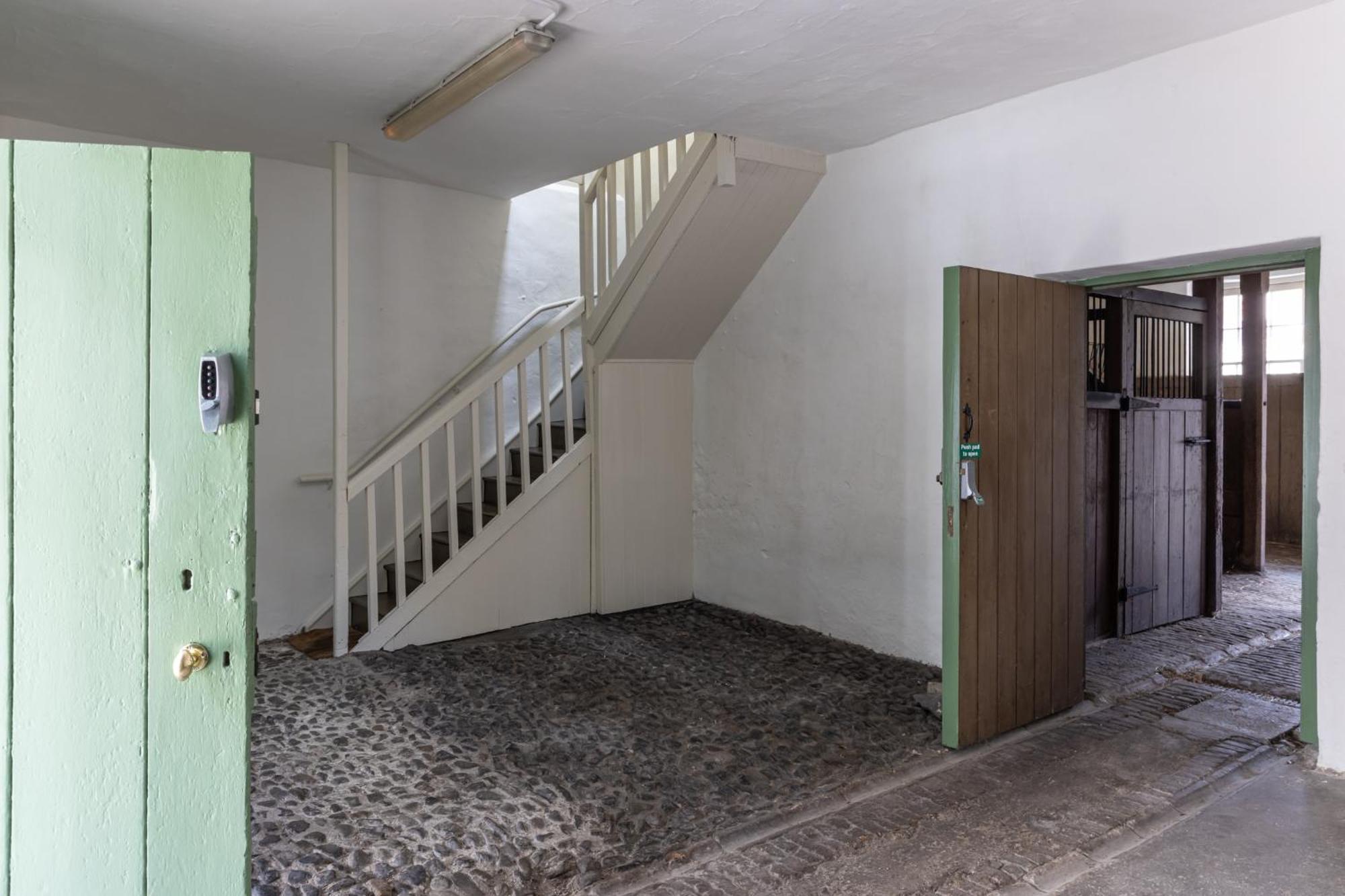 Merrion Mews Дублин Экстерьер фото